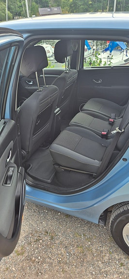 Renault Scenic III 7 of 8