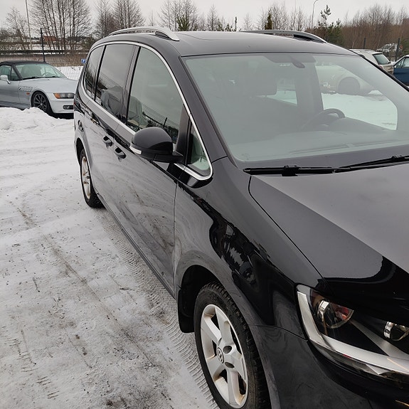 Volkswagen Sharan 4 of 9
