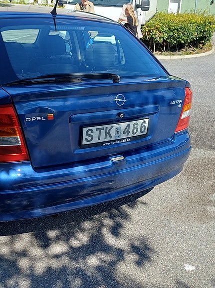Opel Astra 4 of 5
