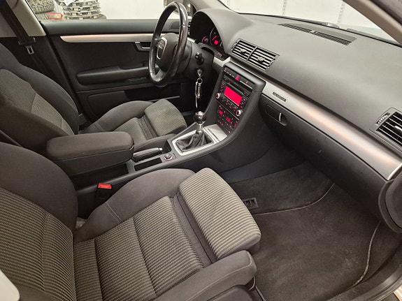 Audi A4 8 of 10