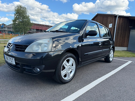 Renault Clio 6 of 12