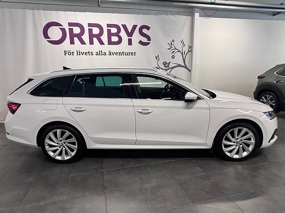 Skoda Octavia 2 of 16