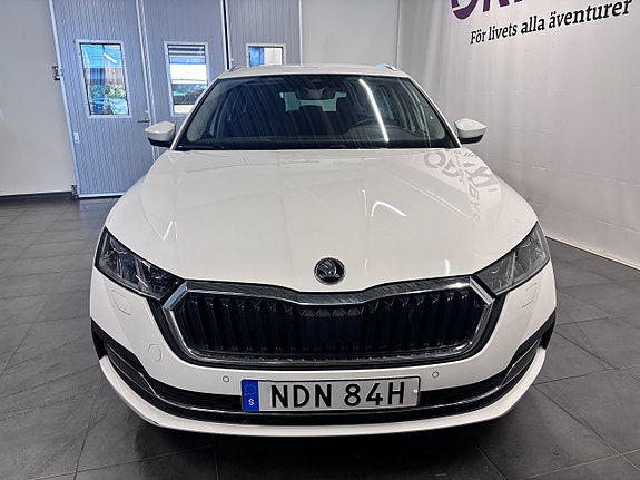 Skoda Octavia 3 of 16