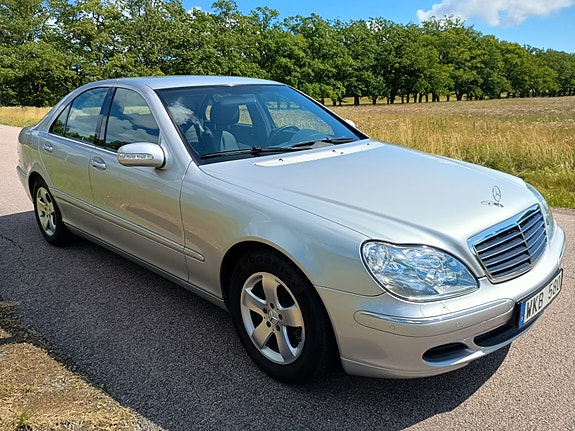 Mercedes-Benz S350 2 of 5