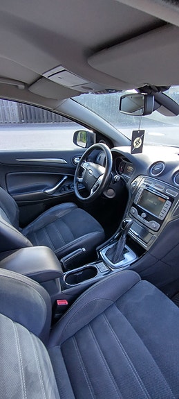 Ford Mondeo 5 of 9