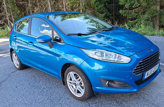 Ford Fiesta 4 of 13