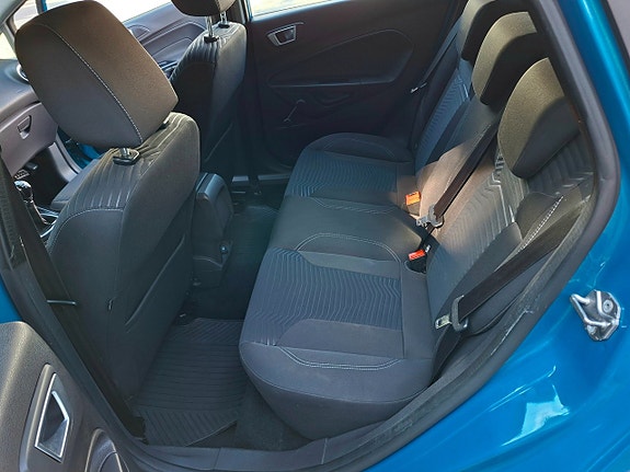Ford Fiesta 13 of 13