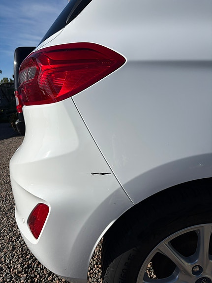 Ford Fiesta 3 of 10