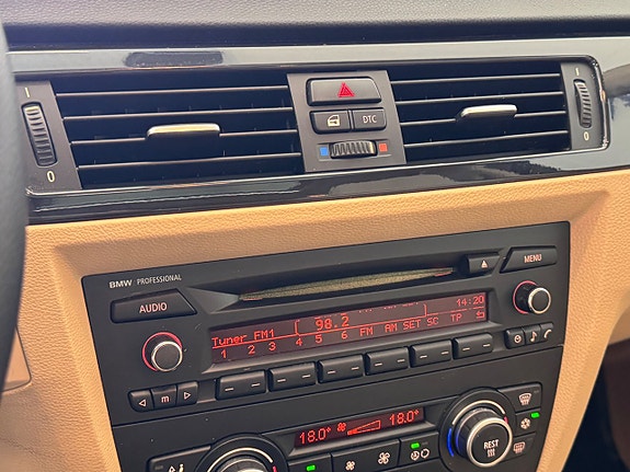 BMW 320d 20 of 23