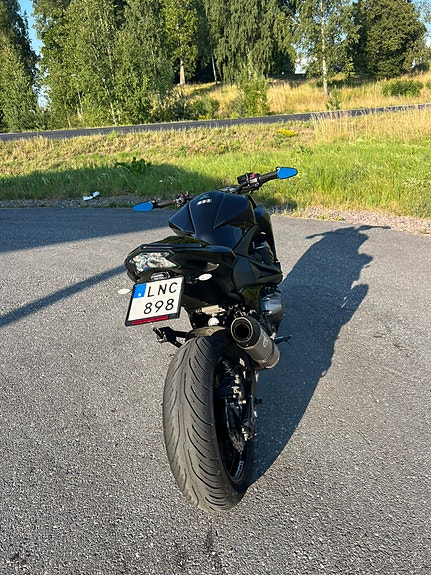 Kawasaki Z800 5 of 7