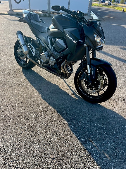 Kawasaki Z800 3 of 7
