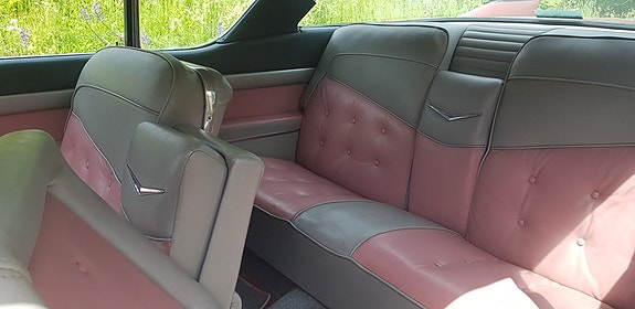 Cadillac Coupé DeVille 5 of 6