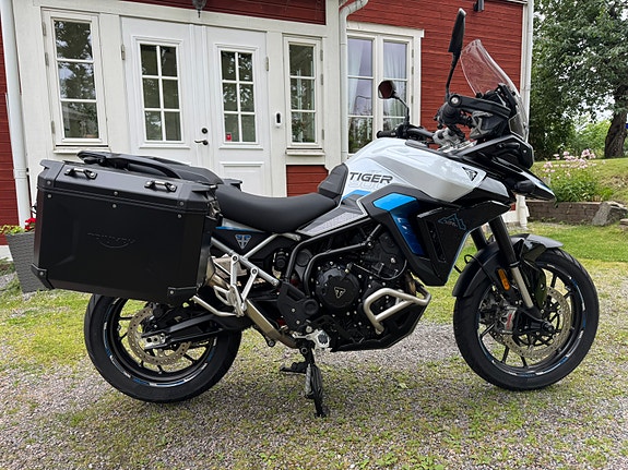 Triumph TIGER 900 ALPINE EDITION GT 6 of 16