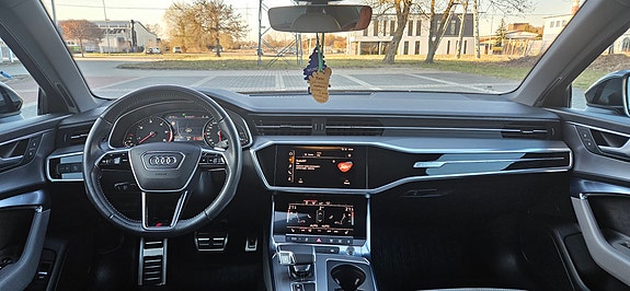 Audi A6 7 of 24