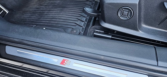 Audi A6 17 of 24