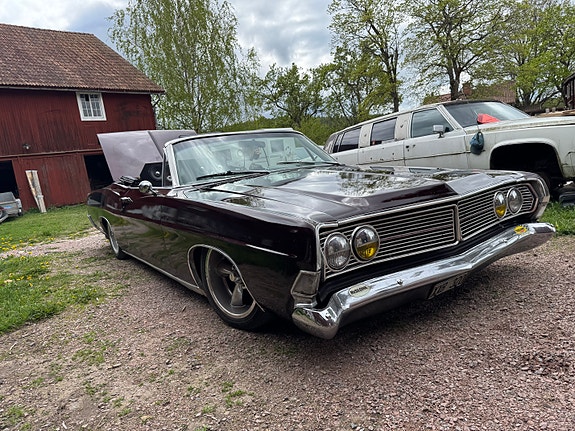 Ford Galaxie 17 of 17
