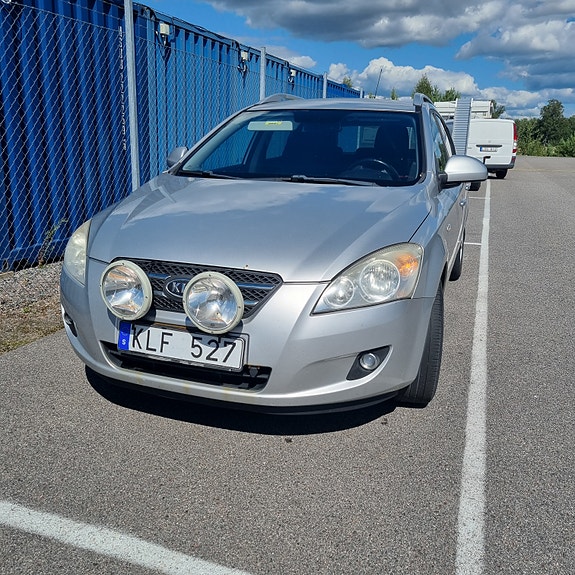 Kia Ceed 3 of 4