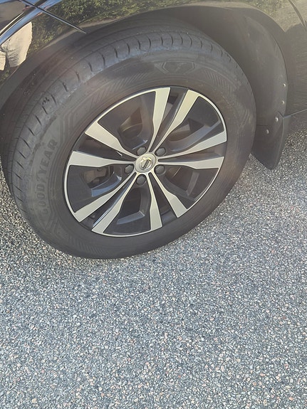 Volvo XC60 8 of 8
