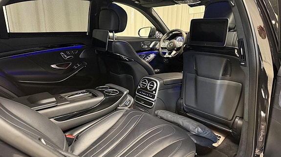 Mercedes-Benz AMG GT Roadster 19 of 30