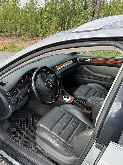 Audi A6 4 of 6