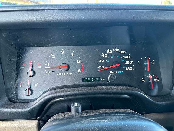 Jeep Wrangler 8 of 11