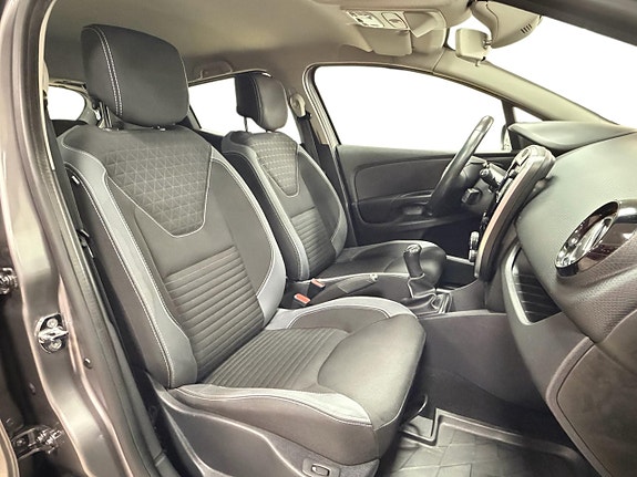 Renault Clio 11 of 29