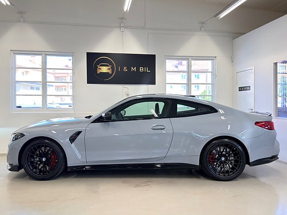 BMW M4 6 of 28