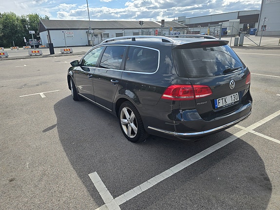Volkswagen Passat 7 of 9