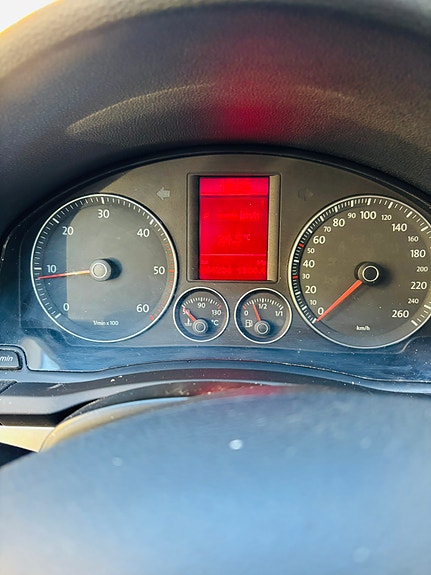Volkswagen Golf V 4 of 5