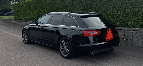 Audi A6 2 of 6
