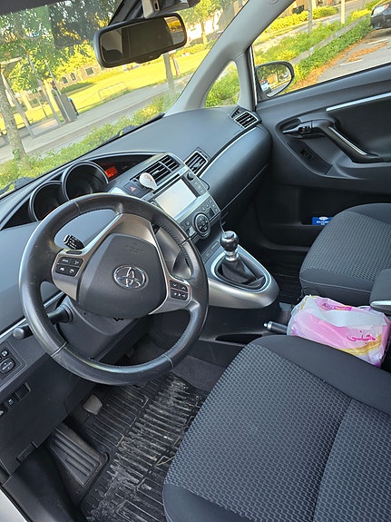 Toyota Verso 6 of 10