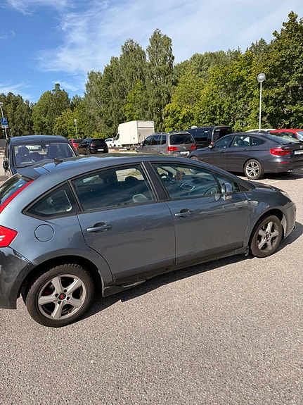 Citroen C4 2 of 6