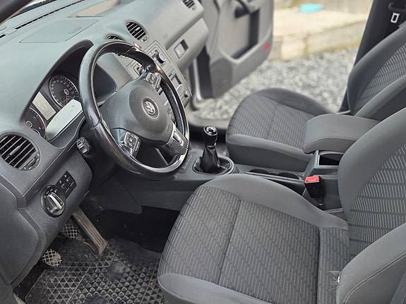 Volkswagen Caddy 6 of 9
