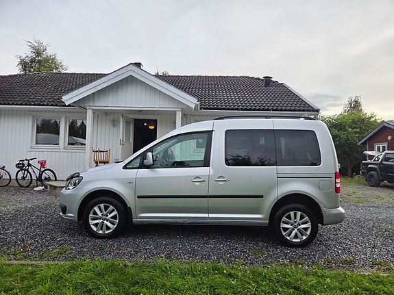 Volkswagen Caddy 4 of 9