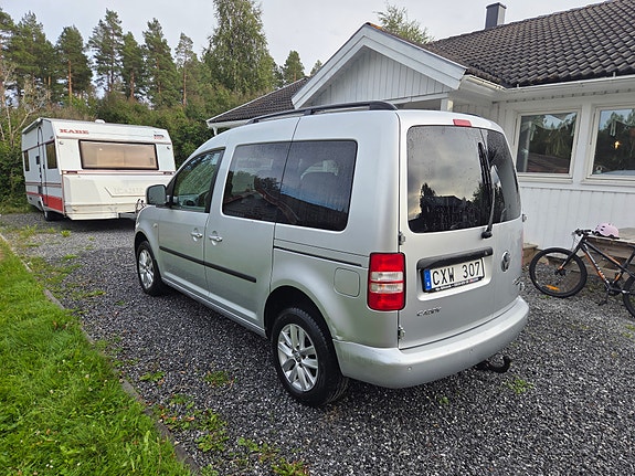 Volkswagen Caddy 3 of 9