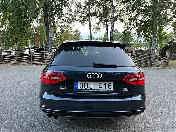 Audi A4 6 of 11