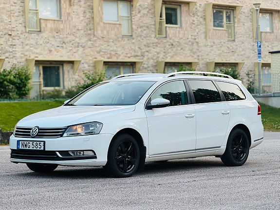 Volkswagen Passat 3 of 13