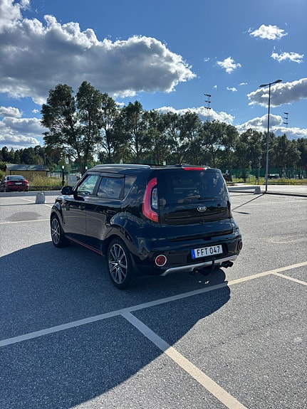 Kia Soul 5 of 12