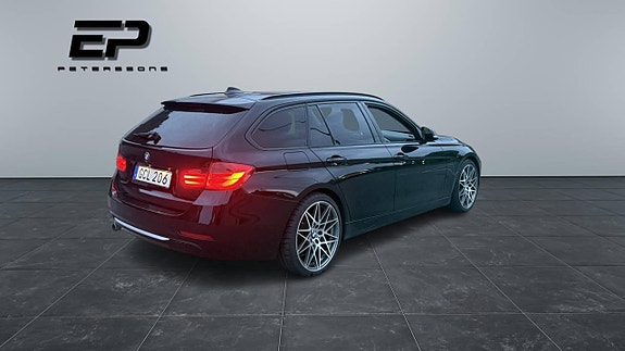 BMW 320d 4 of 10