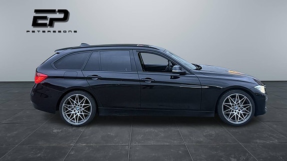 BMW 320d 3 of 10