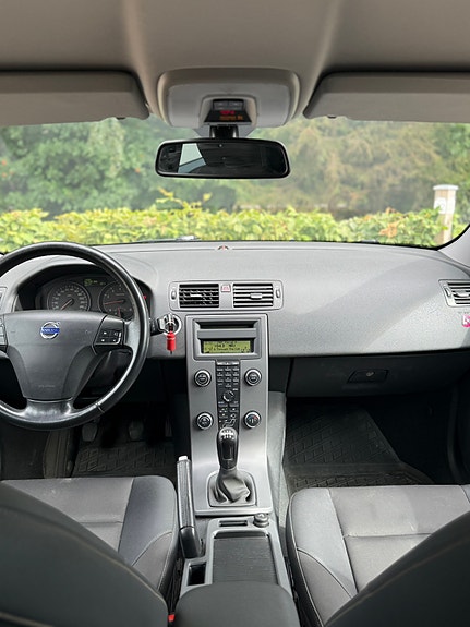 Volvo V50 8 of 8