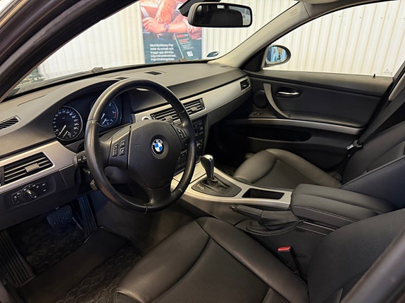 BMW 330xd 7 of 14