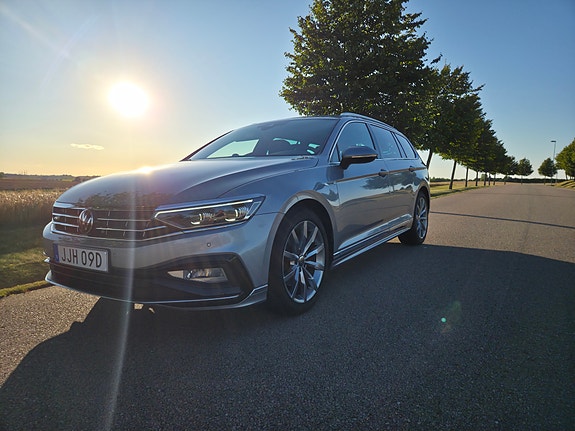 Volkswagen Passat 7 of 14