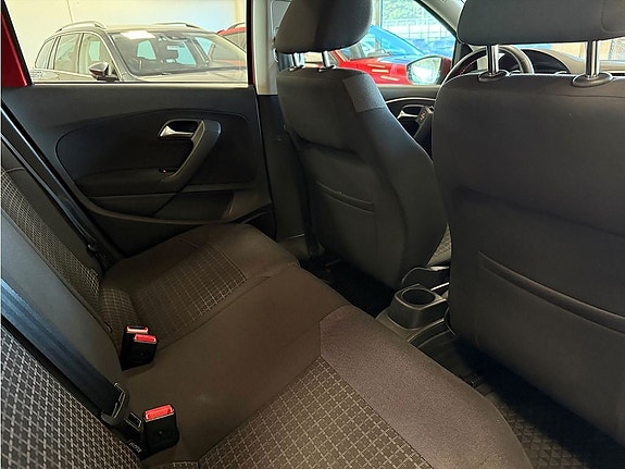 Volkswagen Polo 17 of 18
