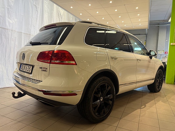 Volkswagen Touareg 5 of 15