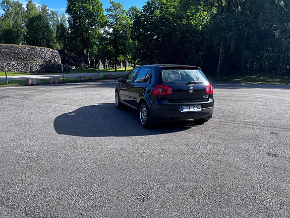 Volkswagen Golf V 4 of 13