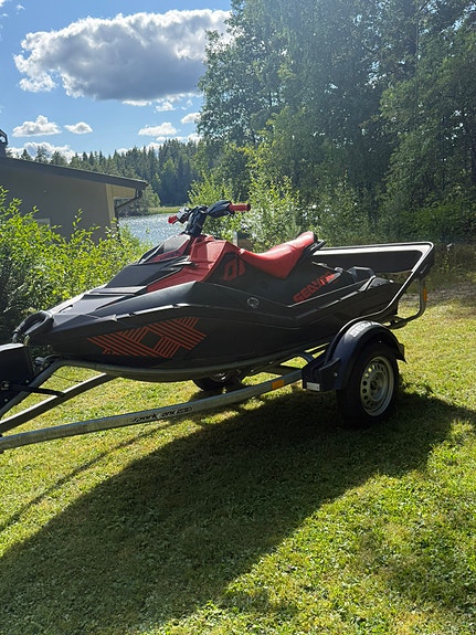 Seadoo Spark Trixx 2up 2 of 6