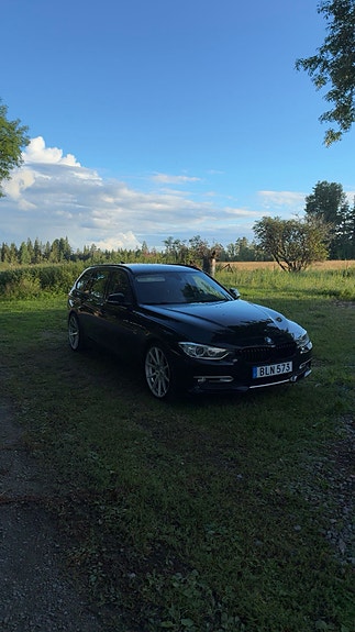 BMW 318d 3 of 9