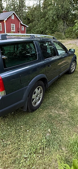 Volvo XC70 5 of 9