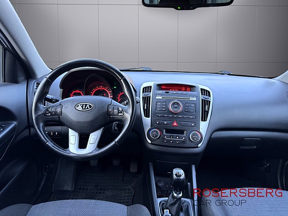 Kia Ceed 11 of 13